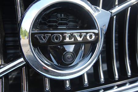 Volvo S90 D5 AWD, Emblem