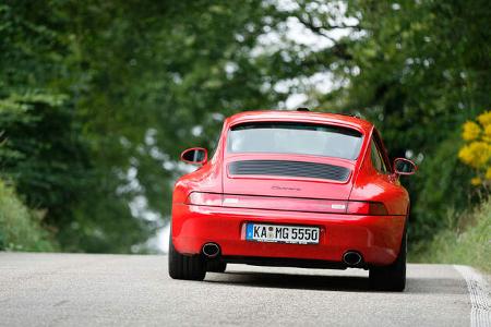 Porsche-911-Carrera-993-und-996-im-Fahrbericht