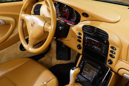 Porsche-911-Carrera-993-und-996-im-Fahrbericht