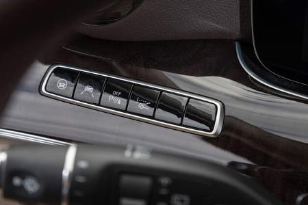 Mercedes-E350d-T Modell-Diesel-Fahrbericht-Kombi-Cockpit