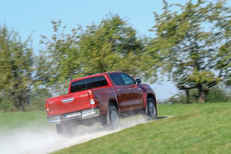 Toyota Hilux Pick-up 2.4D Double Cab 4x4, Heckansicht