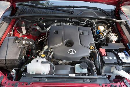 Toyota Hilux Pick-up 2.4D Double Cab 4x4, Motor