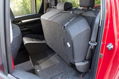 Toyota Hilux Pick-up 2.4D Double Cab 4x4, Fondsitz, Umklappen