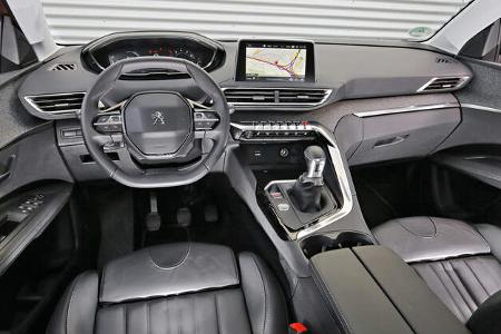 Peugeot 3008 Puretech 130, Cockpit