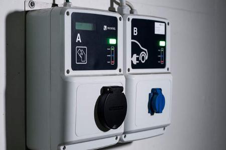 Elektroauto Laden Verriegelung Stecker