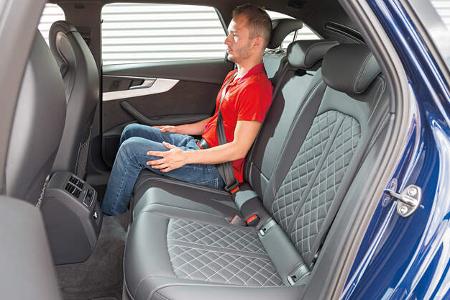 Audi S4 Avant 3.0 TFSI Quattro, Fondsitze