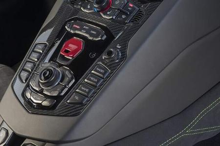 Lamborghini Aventador S, Fahrbericht, 01/2017