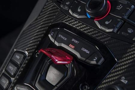 Lamborghini Aventador S, Fahrbericht, 01/2017