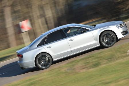Audi S8 Plus, Seitenansicht