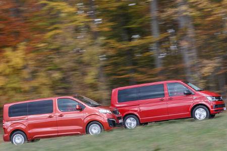 VW Multivan 2.0 TDI, Peugeot Traveller HDi 150 L2, Seitenansicht