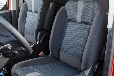 Peugeot Traveller HDi 150 L2, Fahrersitz
