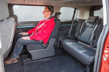 Peugeot Traveller HDi 150 L2, Fondsitze