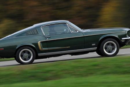 Ford Mustang V8, Seitenansicht