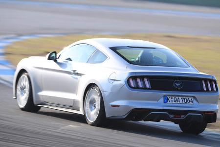 Ford Mustang 2.3 Ecoboost, Heckansicht