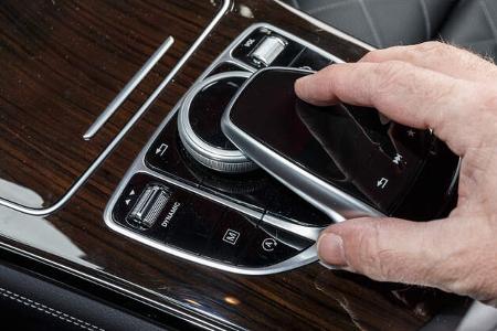 Mercedes GLC 300 4Matic Coupé, Bedienelement