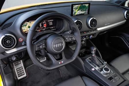 Audi S3, Cockpit