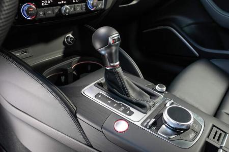 Audi S3, Schalthebel
