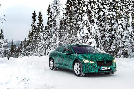 Jaguar I-Pace getarnt Schnee Fahrbericht 2018