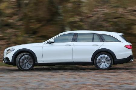 Mercedes E 220 d 4Matic, Seitenansicht