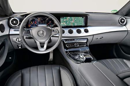 Mercedes E 220 d 4Matic, Cockpit