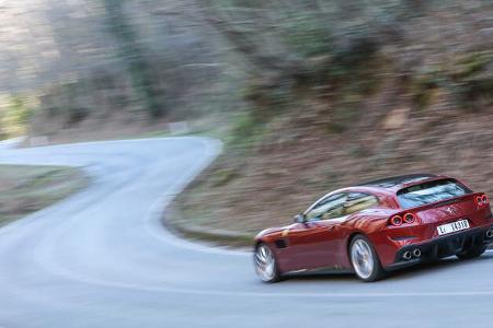 Ferrari GTC4LussoT, V8, Fahrbericht