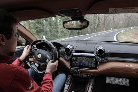 Ferrari GTC4LussoT, V8, Fahrbericht