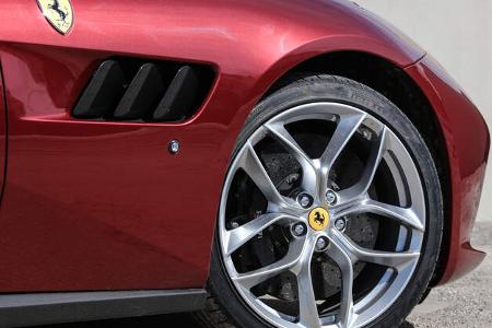 Ferrari GTC4LussoT, V8, Fahrbericht