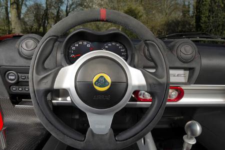 Lotus Elise 220 Sprint im Fahrbericht, Tracktest, 04/2017