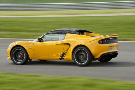 Lotus Elise 220 Sprint im Fahrbericht, Tracktest, 04/2017