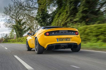 Lotus Elise 220 Sprint im Fahrbericht, Tracktest, 04/2017