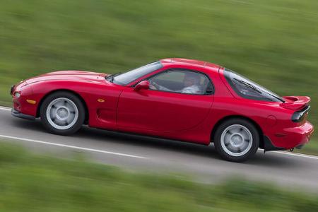 Mazda RX-7, Seitenansicht