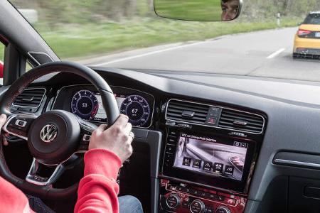 VW Golf GTI, Cockpit