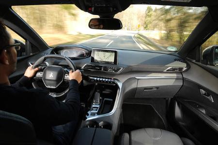 Peugeot 5008 BlueHDi 180 GT, Fahrersicht