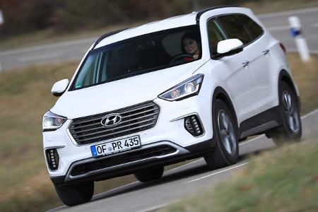 Hyundai Grand Santa Fe 2.2 CRDi Front