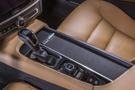 Volvo V90 D3 Details