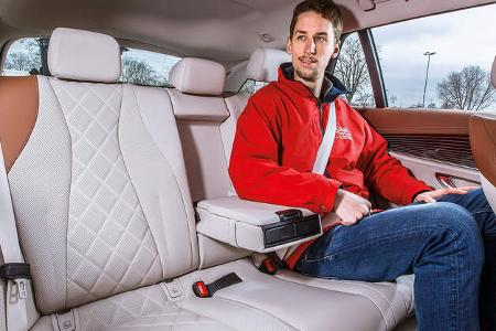 Mercedes E 200 T Fond