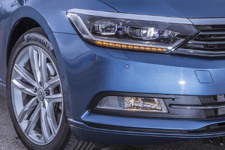 VW Passat Variant Scheinwerfer