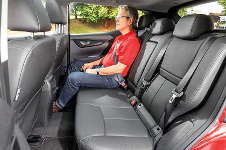 Nissan Qashqai SUV Vergleich AMS1417