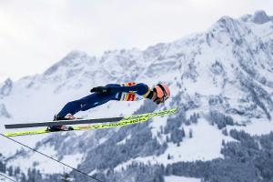 Paschkes Siegesserie reißt in Engelberg - Wellinger Vierter