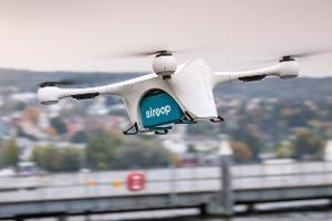 Mercedes Vans and Drones Pilotprojekt Zürich 2017