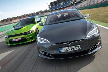 Tesla Model S P100D - Dodge Charger Hellcat - Test 