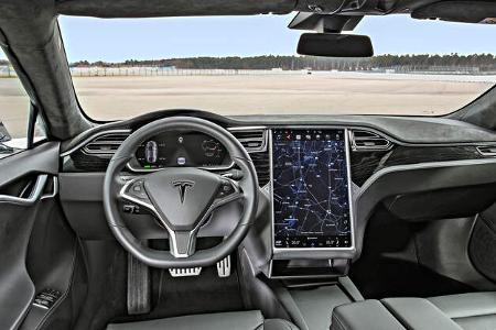 Tesla Model S P100D - Elektroauto - Sportwagen - Test