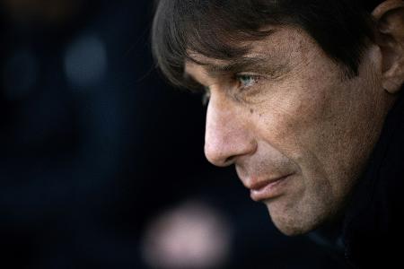 Neapel übernimmt Tabellenspitze