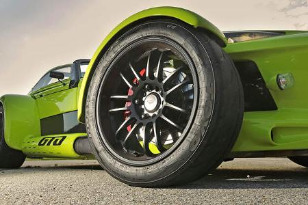 Donkervoort D8 GTO RS Sportscars & Tuning 2017 Fahrbericht