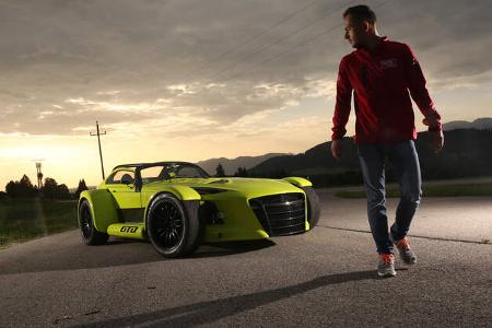 Donkervoort D8 GTO RS Sportscars & Tuning 2017 Fahrbericht