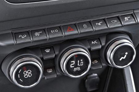 Dacia Duster TCe 125 4x4, Interieur, Klima