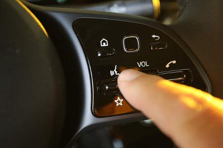 Mercedes A 200 7G-DCT, Interieur