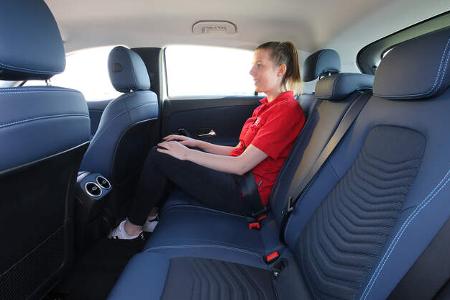 Mercedes A 200 7G-DCT, Interieur