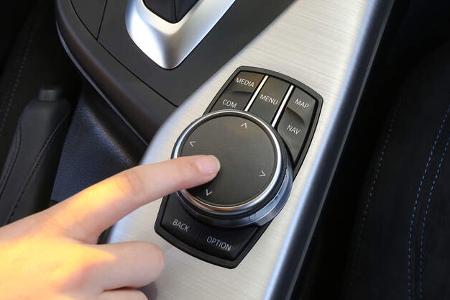 BMW 120i AUT, Interieur