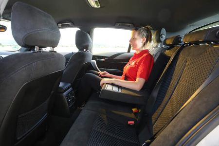 BMW 120i AUT, Interieur